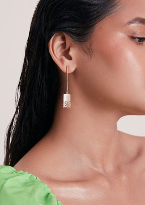 SLEEK RECTANGULO EARRINGS