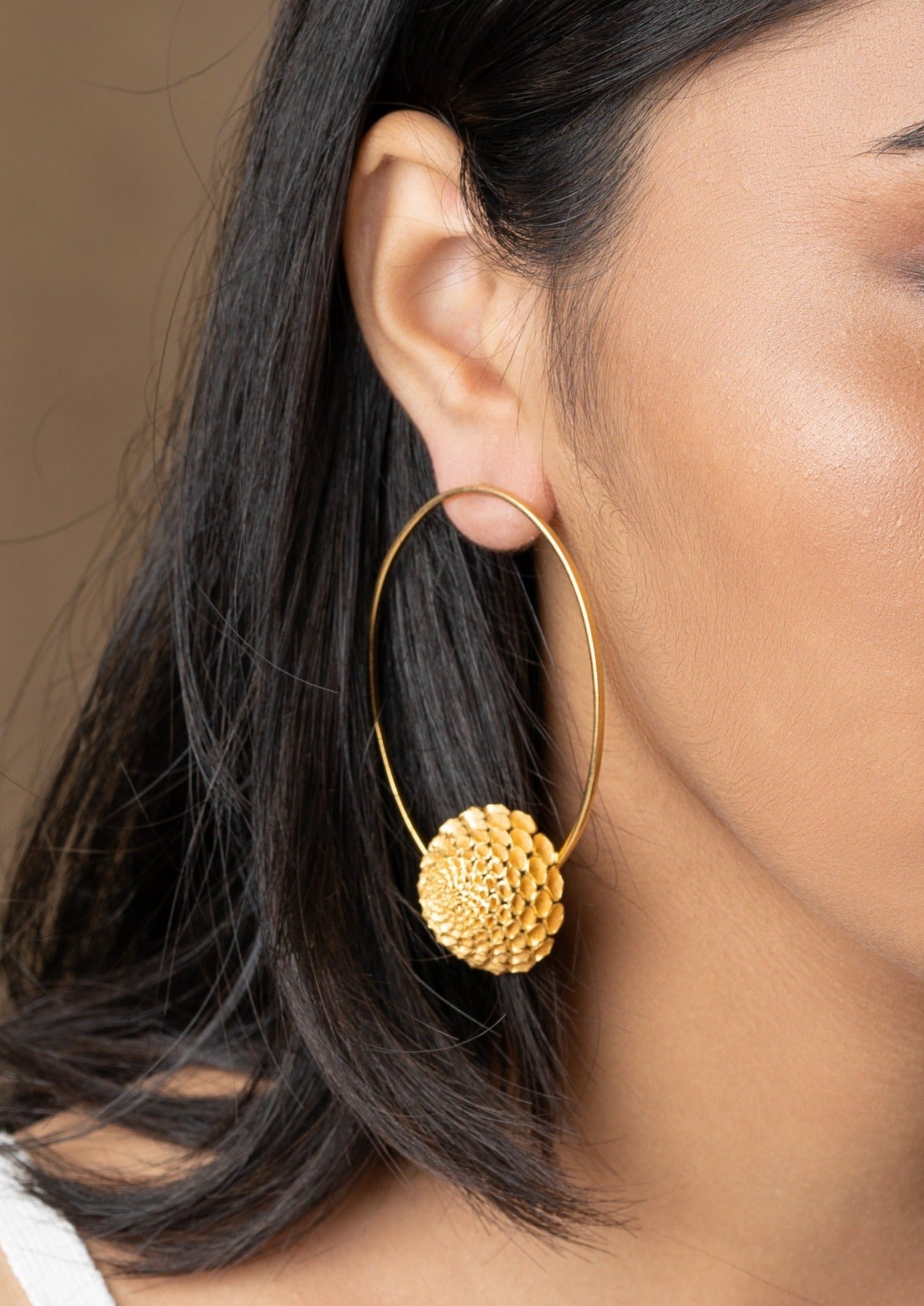 BOLD BLOSSOM EARRINGS